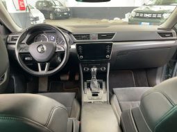 Skoda Superb 2.0 TDI Style full