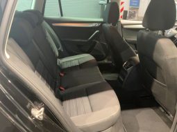 Skoda Octavia 1.6 TDI Ambition full