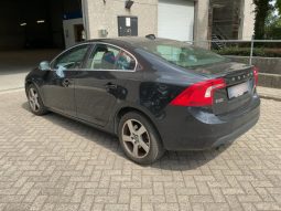 Volvo S60 2.0 D3 Momentum full