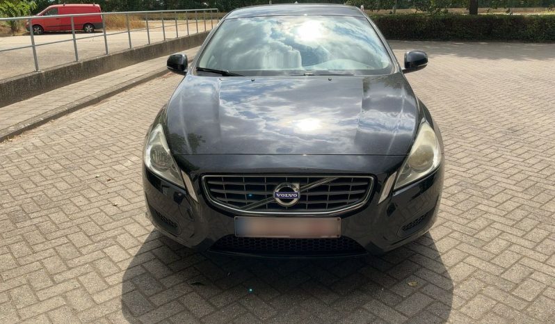 Volvo S60 2.0 D3 Momentum