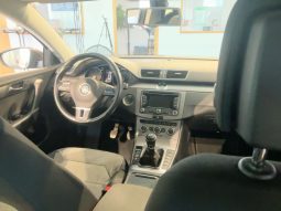 Volkswagen Passat 2.0 TDI Comfortline BlueMotion Tech full