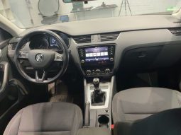 Skoda Octavia 1.6 TDI Ambition full
