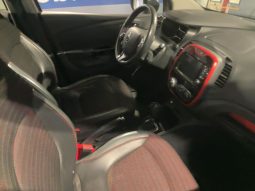 Renault Captur 1.5 dCi Helly Hansen full